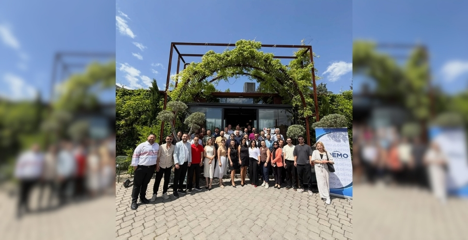 https://www.demo.org.tr/garanti-bbva-cinar-subesi-is-birligiyle-gerceklestirdigimiz-mortgage-ve-konut-finansmani-egitimi-ni-verimli-bir-program-esliginde-basariyla-tamamlamis-bulunmaktayiz